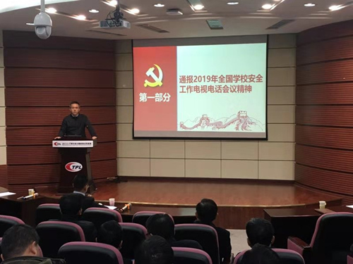 2副本.jpg 2副本.jpg